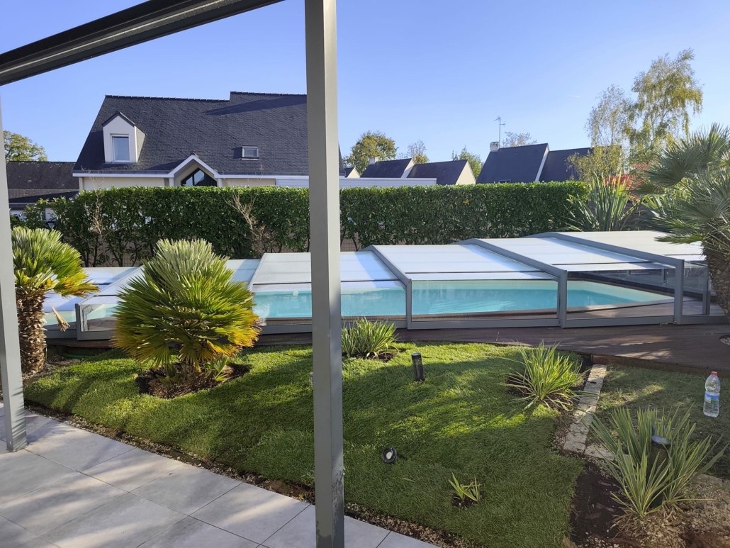 Pose de pelouse en rouleaux à Basse Goulaine par Mes Jardiniers